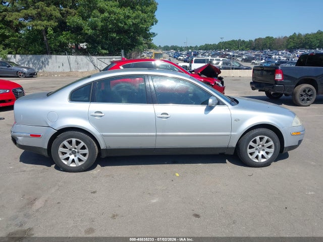 2003 Volkswagen Passat Gls მანქანა იყიდება აუქციონზე, vin: WVWPD63BX3P437423, აუქციონის ნომერი: 45535233