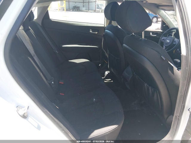KIA Optima Lx 2018 5XXGT4L36JG258588 Image 8
