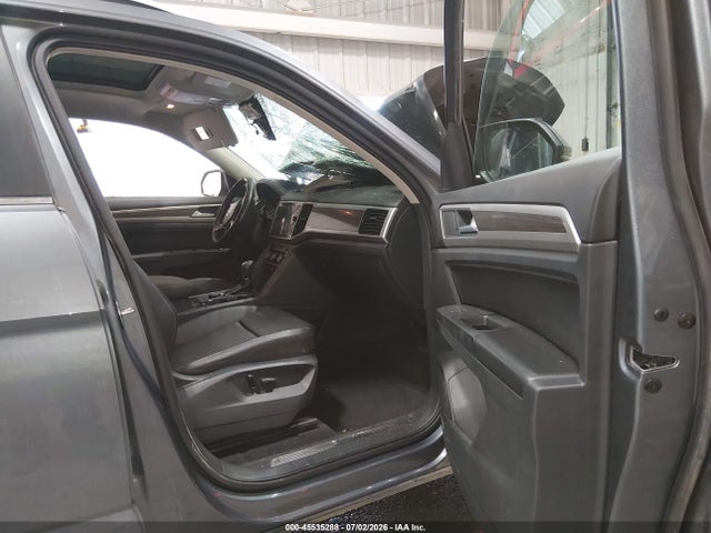 45535288 :رقم المزاد ، 1V2MR2CA8JC560371 vin ، 2018 Volkswagen Atlas 3.6l V6 Sel مزاد بيع