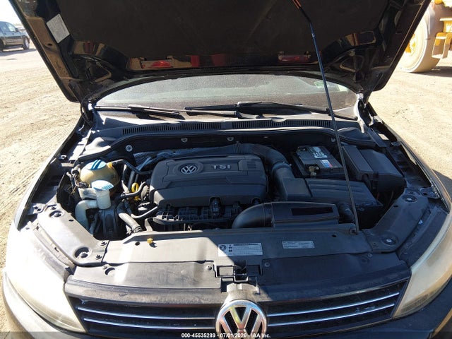 3VWD17AJ6EM369185 Volkswagen Jetta 1.8t Se