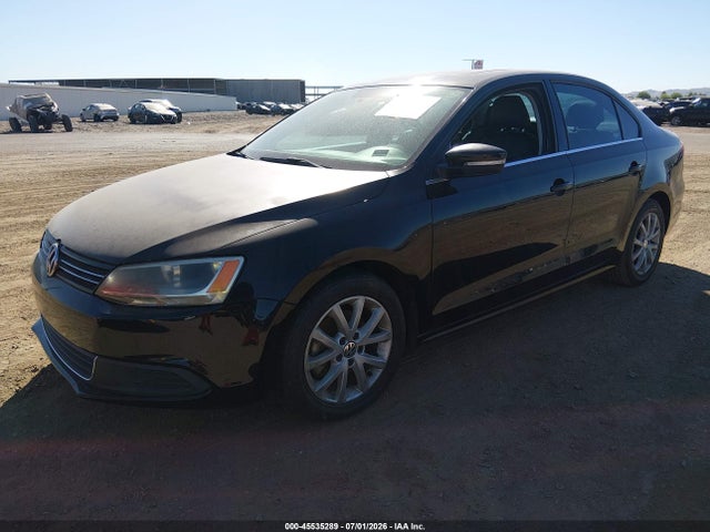 3VWD17AJ6EM369185 Volkswagen Jetta 1.8t Se