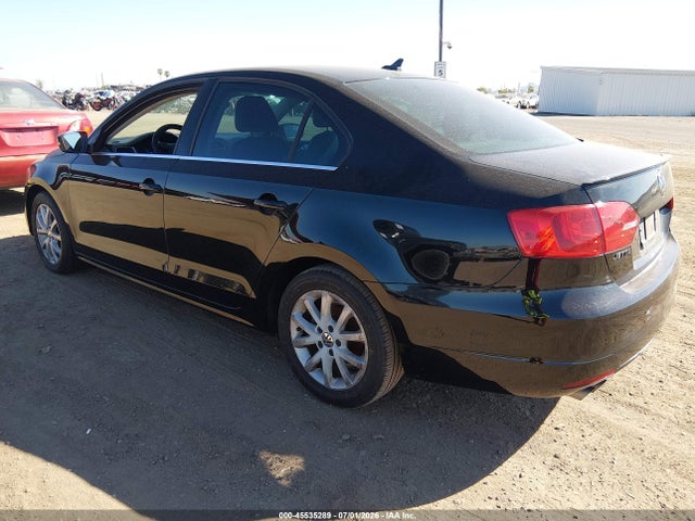 3VWD17AJ6EM369185 Volkswagen Jetta 1.8t Se