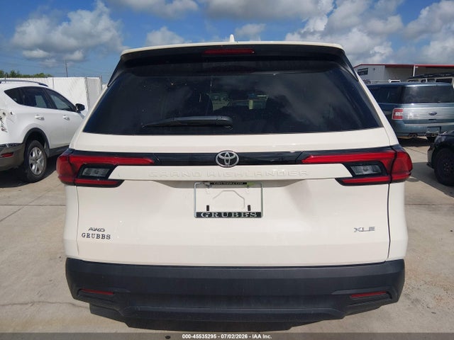 5TDAAAB5XRS054190 Toyota Grand Highlander Xle