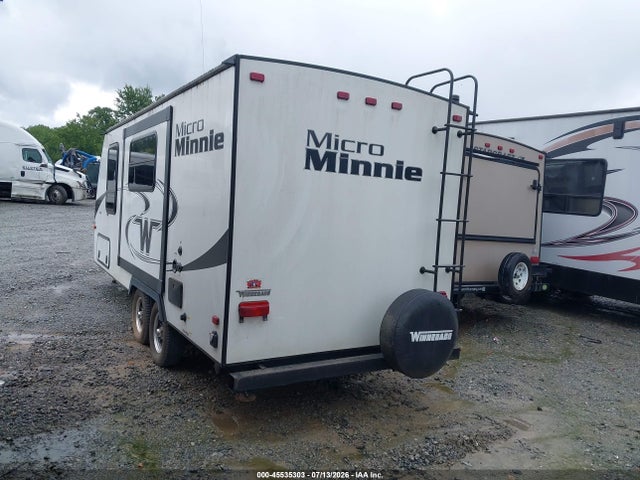 Winnebago Micro Mini 2108ds 2018 54CTM2J24J3039347 Image 3