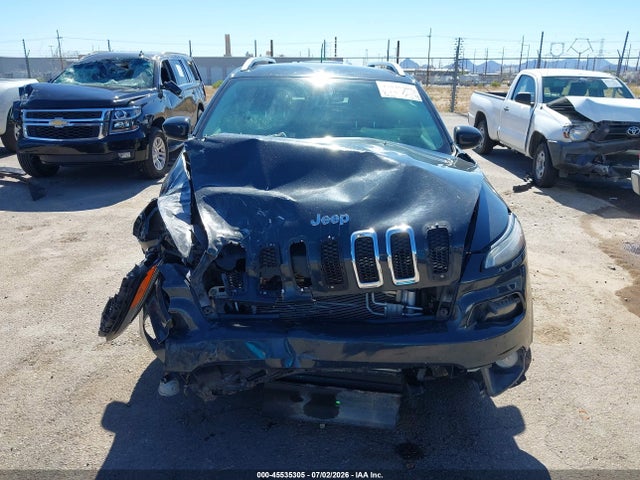 1C4PJMLX3JD569463 Jeep Cherokee Latitude Plus 4x4