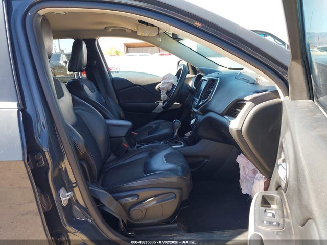 1C4PJMLX3JD569463 Jeep Cherokee Latitude Plus 4x4