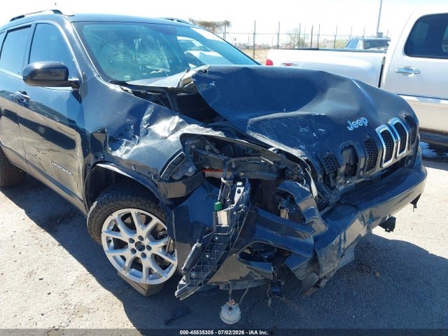 1C4PJMLX3JD569463 Jeep Cherokee Latitude Plus 4x4