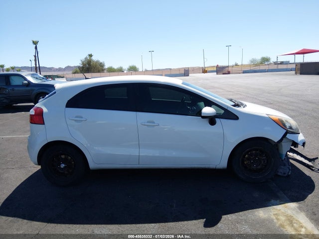 45535332 :رقم المزاد ، KNADM5A3XE6354282 vin ، 2014 Kia Rio Lx مزاد بيع