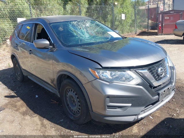 Nissan ROGUE S 2017 JN8AT2MT4HW137614 Image 1