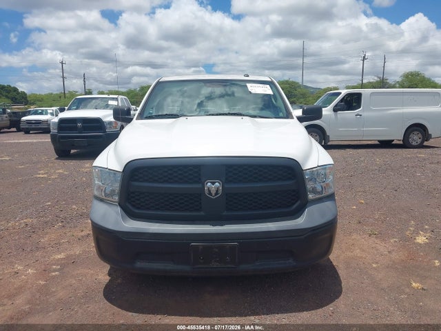 45535418 :رقم المزاد ، 3C6JR6DG6JG225242 vin ، 2018 Ram 1500 Tradesman  4x2 8' Box مزاد بيع