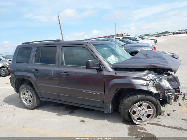 45535441 :رقم المزاد ، 1C4NJPBB7FD414162 vin ، 2015 Jeep Patriot Sport مزاد بيع