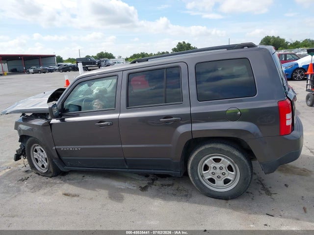 45535441 :رقم المزاد ، 1C4NJPBB7FD414162 vin ، 2015 Jeep Patriot Sport مزاد بيع
