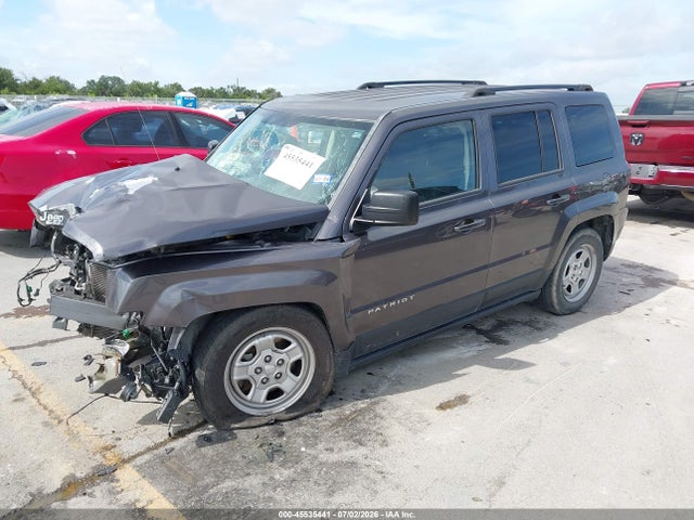 45535441 :رقم المزاد ، 1C4NJPBB7FD414162 vin ، 2015 Jeep Patriot Sport مزاد بيع