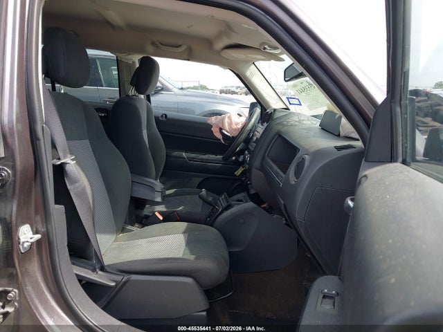 45535441 :رقم المزاد ، 1C4NJPBB7FD414162 vin ، 2015 Jeep Patriot Sport مزاد بيع