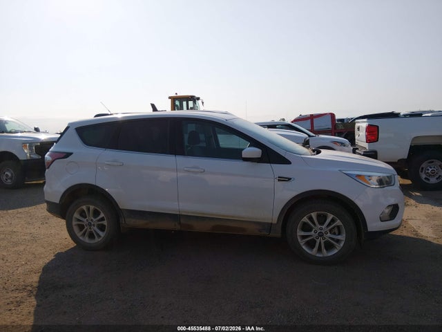 1FMCU9GD9HUE50194 Ford ESCAPE SE