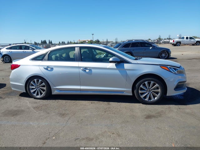 Hyundai Sonata Sport 2017 5NPE34AF8HH472680 Image 13