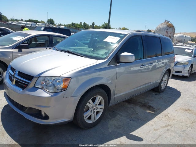 Dodge Grand Caravan Sxt 2018 2C4RDGCG2JR241532 Image 2