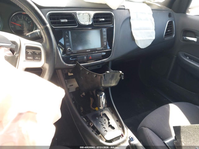 Продаж на аукціоні авто 2012 Chrysler 200 Touring, vin: 1C3CCBBG8CN330006, номер лоту: 45535563