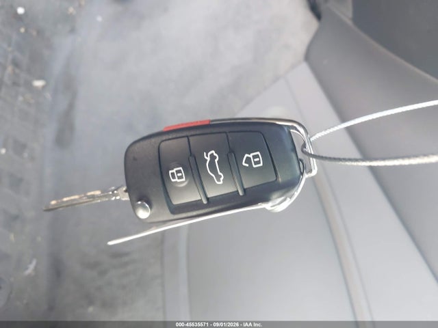 45535571 :رقم المزاد ، WA1LYAFE2AD000309 vin ، 2010 Audi Q7 3.6 Premium مزاد بيع
