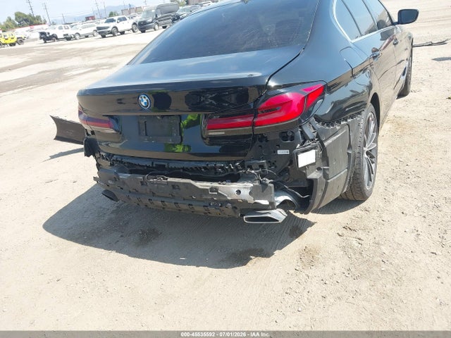 BMW 530e 2022 WBA13AG03NCK10876 Image 6