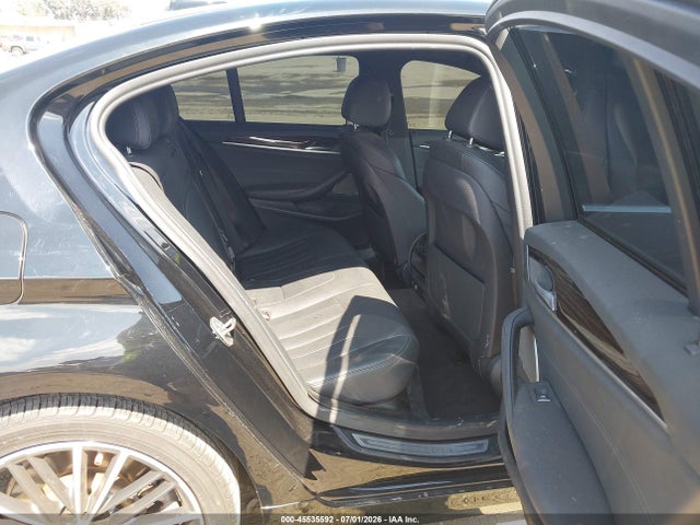 BMW 530e 2022 WBA13AG03NCK10876 Image 8