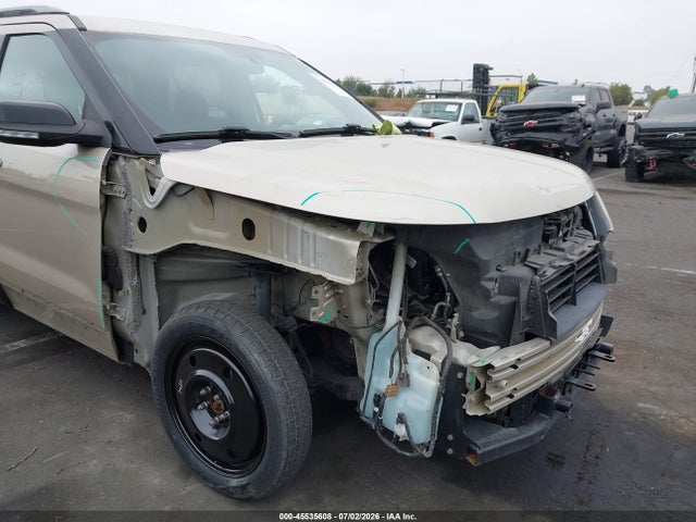 Ford EXPLORER XLT 2017 1FM5K8D85HGD57154 Image 6