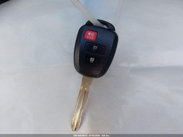 Toyota Prius C One 2014 JTDKDTB35E1565819 Image 11
