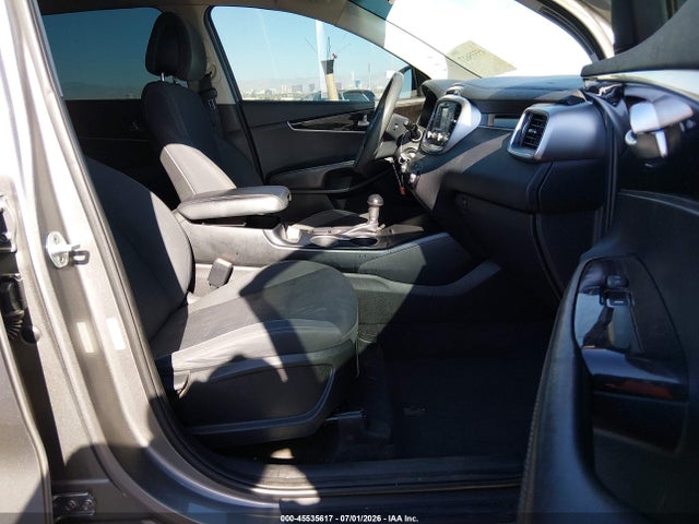 5XYPG4A37GG170483 KIA Sorento 2.4l Lx