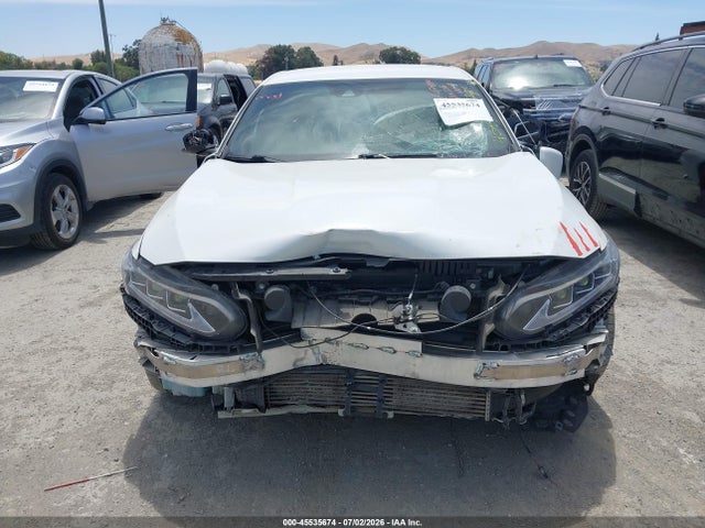 1HGCV1F31JA128721 Honda Accord Sport