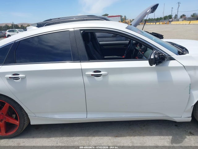 1HGCV1F31JA128721 Honda Accord Sport