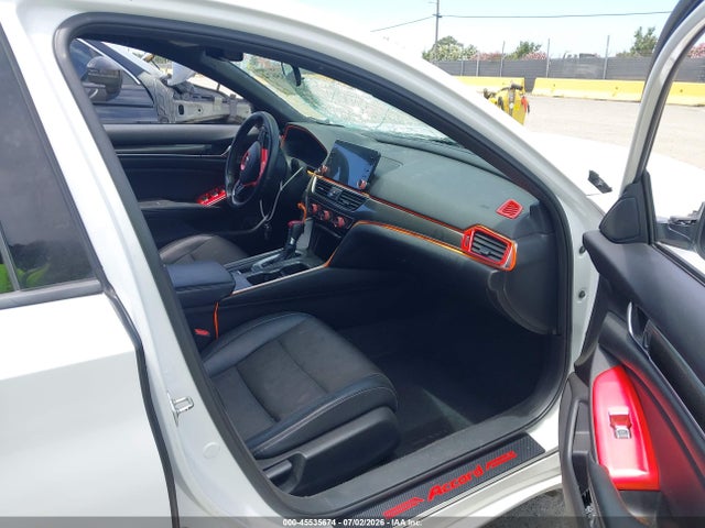 1HGCV1F31JA128721 Honda Accord Sport
