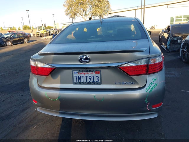 Lexus ES 300H 2015 JTHBW1GG2F2097956 Image 17