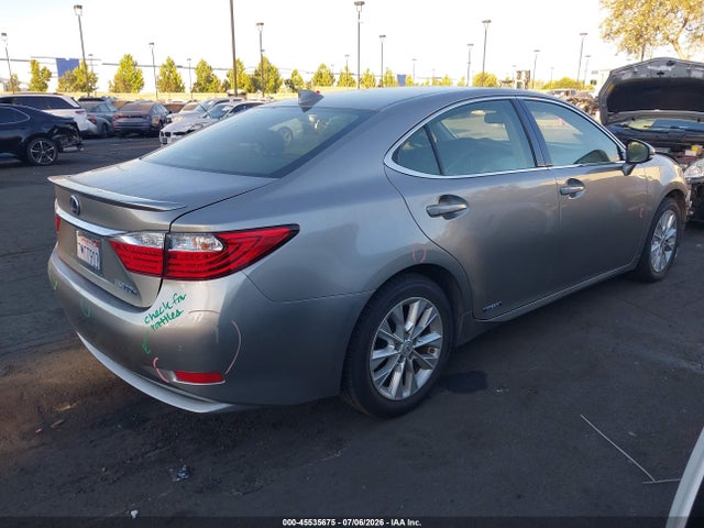 Lexus ES 300H 2015 JTHBW1GG2F2097956 Image 4