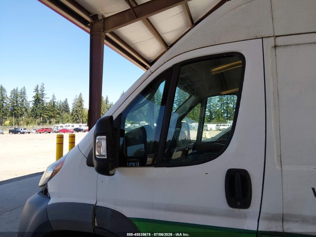 3C6TRVCG7JE112819 RAM Promaster 2500 High Roof 136 Wb