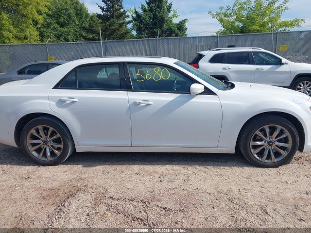 45535680 :رقم المزاد ، 2C3CCAGG7EH383441 vin ، 2014 Chrysler 300 300s مزاد بيع
