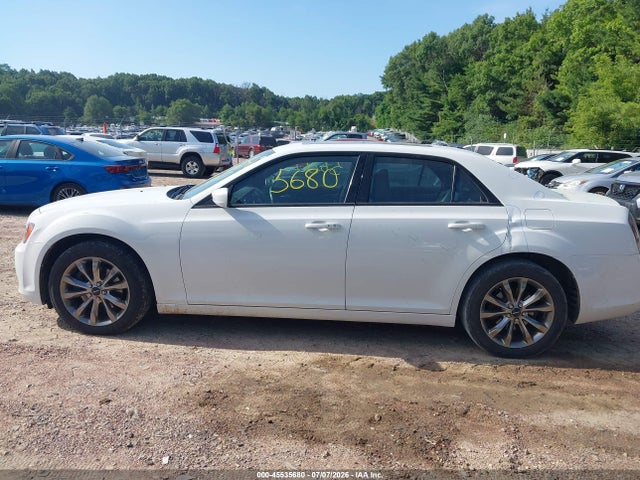 45535680 :رقم المزاد ، 2C3CCAGG7EH383441 vin ، 2014 Chrysler 300 300s مزاد بيع
