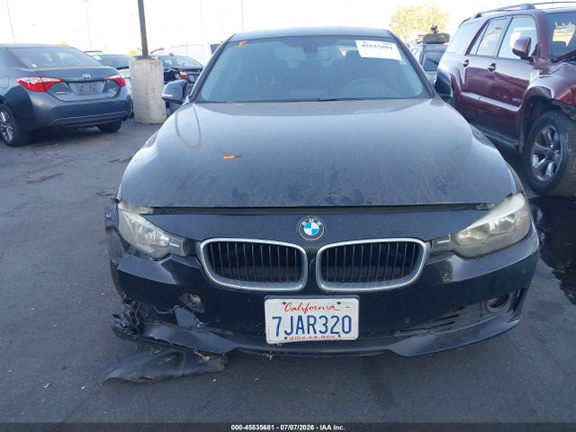 45535681 :رقم المزاد ، WBA3C1C50EK117023 vin ، 2014 Bmw 328i مزاد بيع