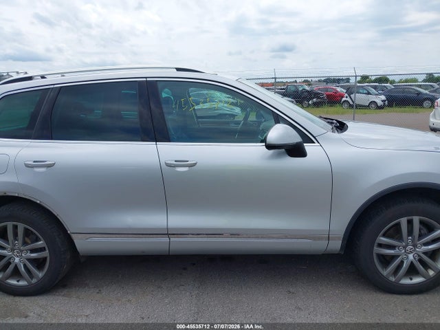 Aukcja sprzedaży 2015 Volkswagen Touareg Tdi Lux, vin: WVGEP9BP5FD002114, numer aukcji: 45535712