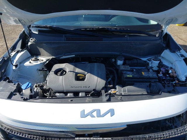 KNDERCAA5N7302161 KIA SELTOS EX