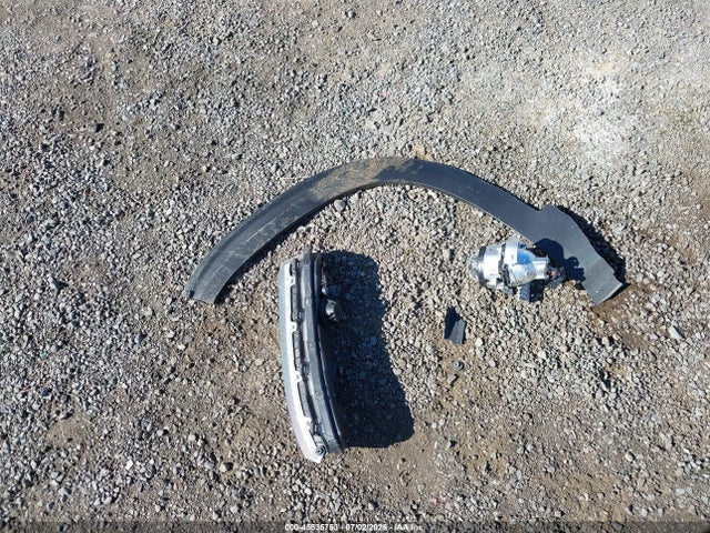 KNDERCAA5N7302161 KIA SELTOS EX