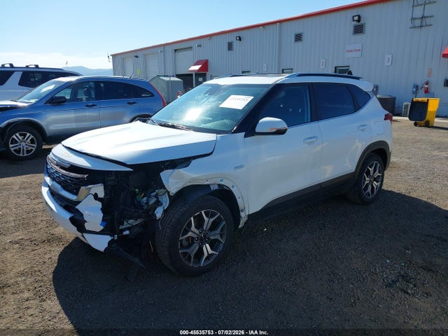 KNDERCAA5N7302161 KIA SELTOS EX