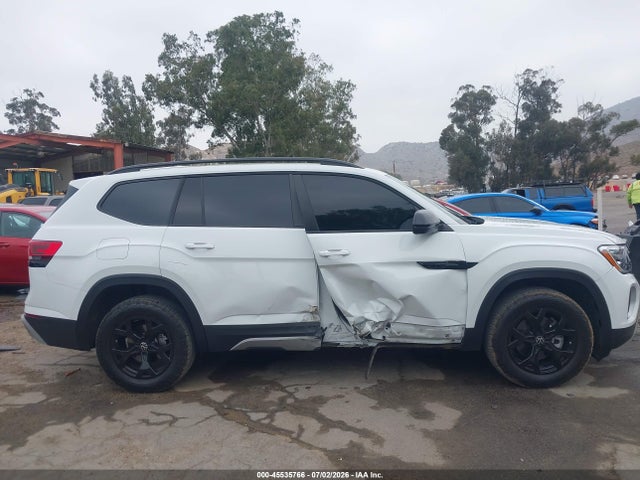 Продаж на аукціоні авто 2024 Volkswagen Atlas 2.0t Peak Edition Se W/technology, vin: 1V2CR2CA0RC589077, номер лоту: 45535766