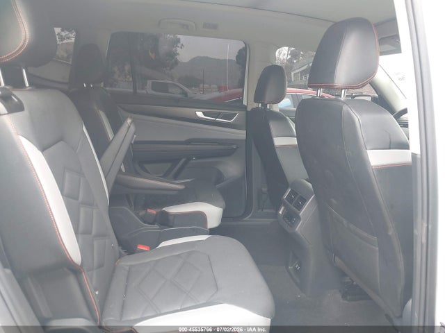 Продаж на аукціоні авто 2024 Volkswagen Atlas 2.0t Peak Edition Se W/technology, vin: 1V2CR2CA0RC589077, номер лоту: 45535766