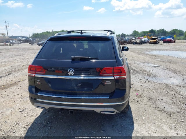 2018 Volkswagen Atlas 3.6l V6 Sel მანქანა იყიდება აუქციონზე, vin: 1V2MR2CA2JC594273, აუქციონის ნომერი: 45535795