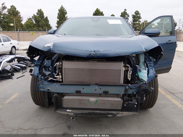 3GNAXPEG7TL263843 Chevrolet Equinox Awd Lt