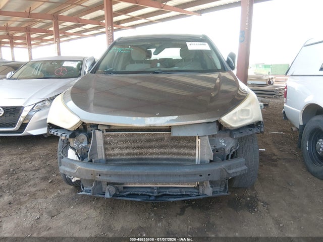 2013 Hyundai Santa Fe Sport მანქანა იყიდება აუქციონზე, vin: 5XYZT3LB2DG065302, აუქციონის ნომერი: 45535808