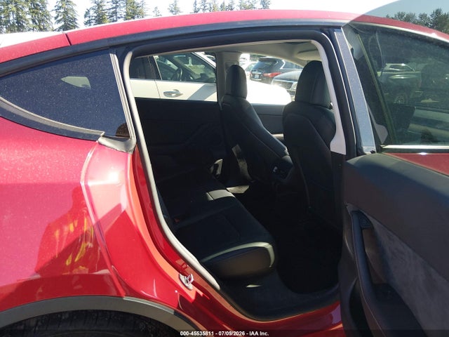 Продажа на аукционе авто 2022 Tesla Model Y Performance Dual Motor All-wheel Drive, vin: 7SAYGDEF2NF455480, номер лота: 45535811