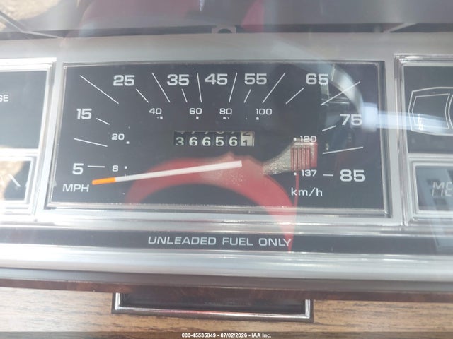 45535849 :رقم المزاد ، 1C3BC55C7DG155663 vin ، 1983 Chrysler Lebaron مزاد بيع