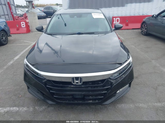 Honda Accord Touring 2018 1HGCV1F99JA010601 Image 12