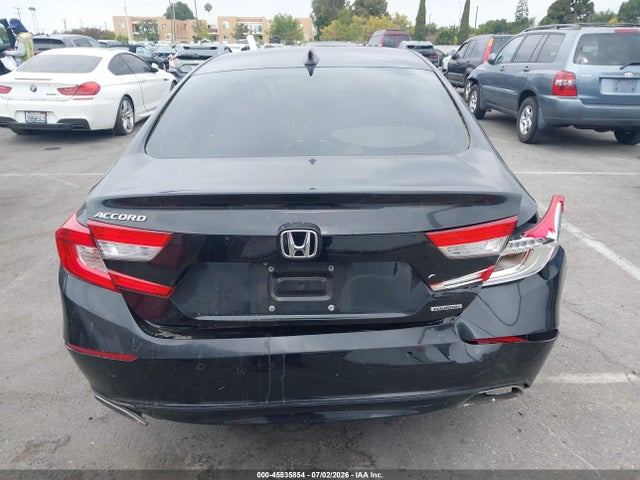 Honda Accord Touring 2018 1HGCV1F99JA010601 Image 16